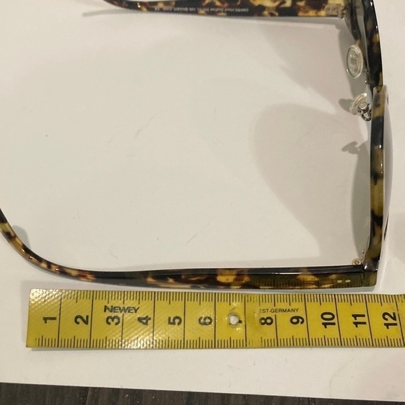 BAILEY Nelson EMERY Yellow Tortoise Glasses - Picture 11 of 13